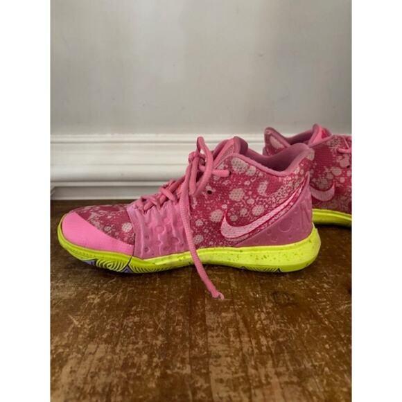 Nike Spongebob Squarepants Kyrie 5 Patrick Sneakers Athletic Shoes Size 5 - Picture 8 of 8